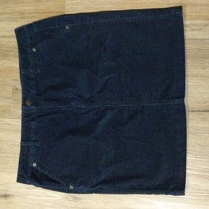 G H Bass Womens size 12, Navy Corduroy Skirt